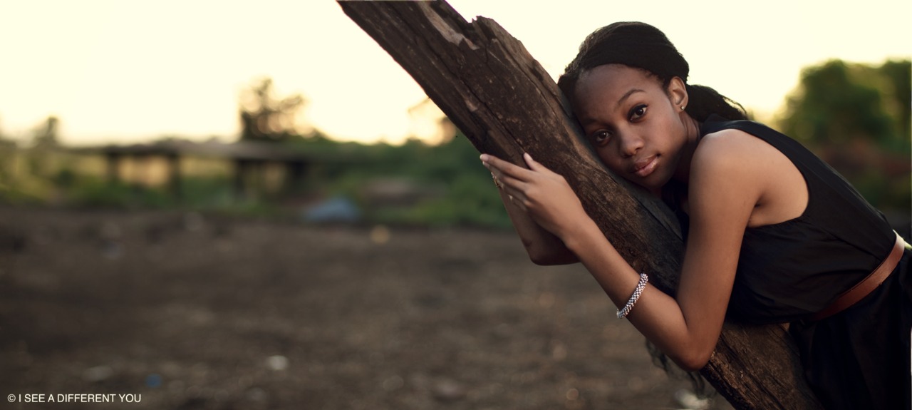 I SEE A DIFFERENT YOU