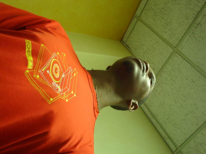 Us'kamphusha keyaBuilda son