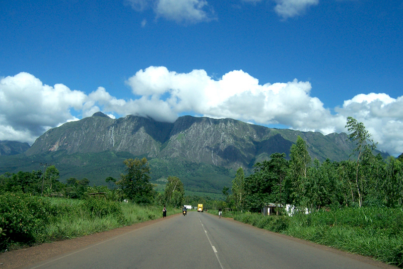 TravellingMan - RoadTrip Mulanje [3]