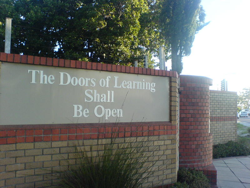 A follow up to Seilatsatsi's Photograph! (re-modified)