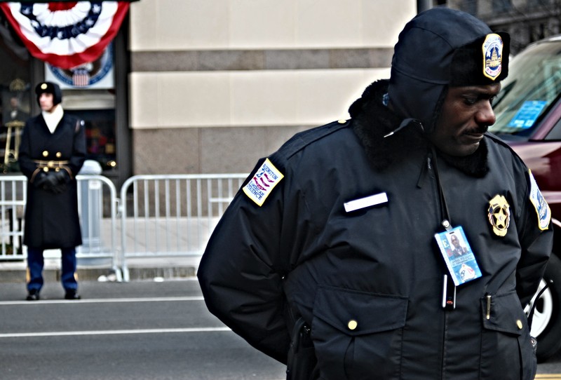 mhlaumbe sizokwakh' umbuso omusha ngokukipha amaqebo*