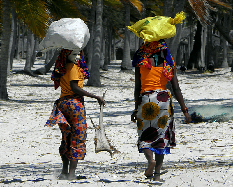 Women of ethnic Makua - Mozambique