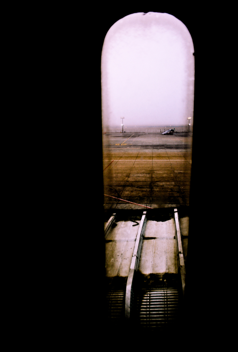 ( no man is an island )