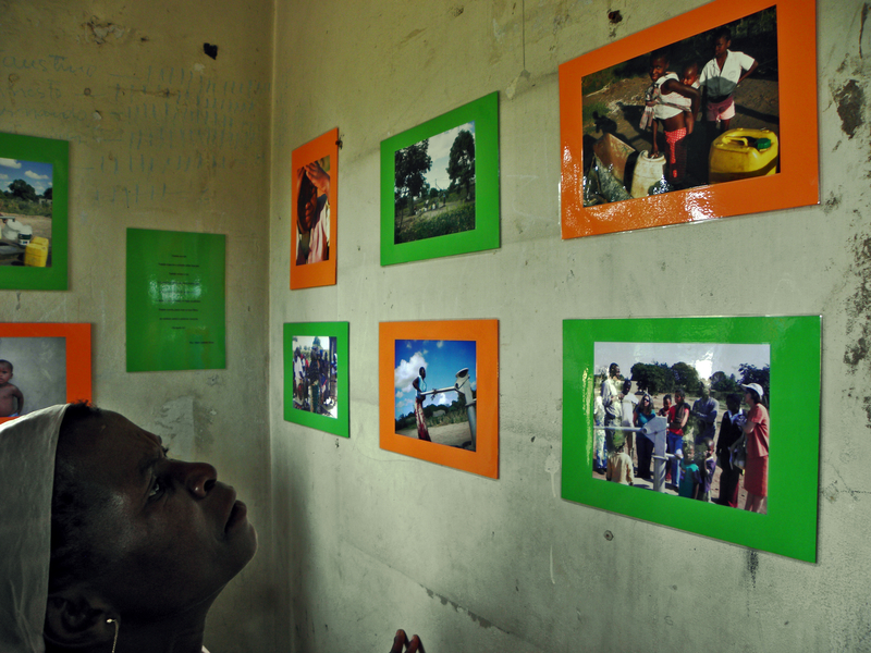 Seeing an  photography exhibition