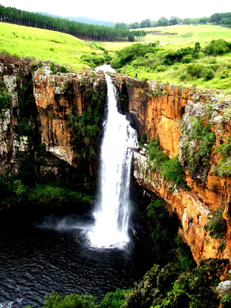 Motsamai : Intrepid Traveller From Distant Lands - The Series 7/?