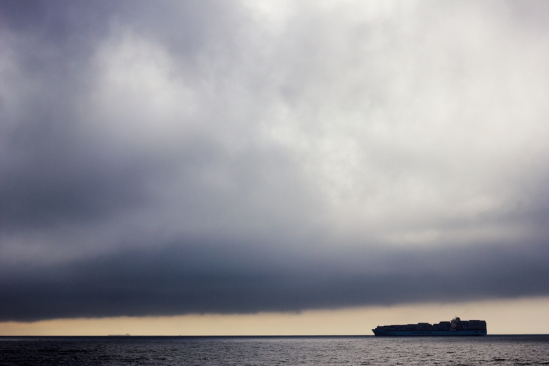2 ships at sunset in Table Bay