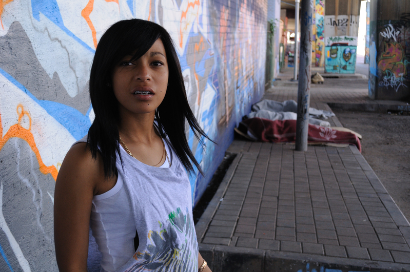 1 Girl & three street kings