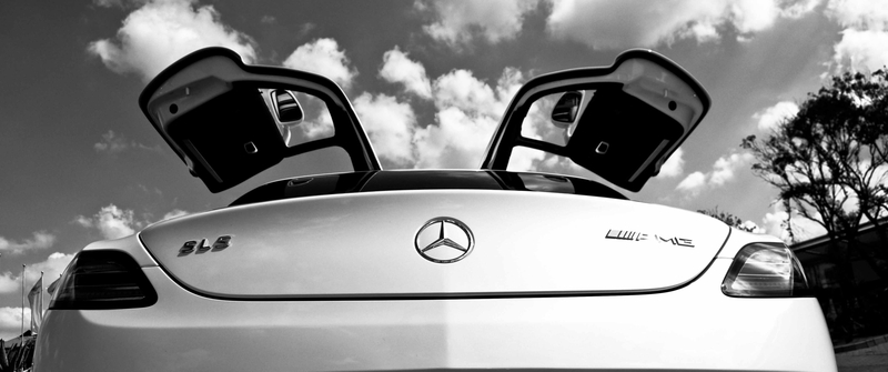 Mercedes Benz SLS AMG