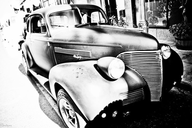 Ford...Nineteen Someting...you guess