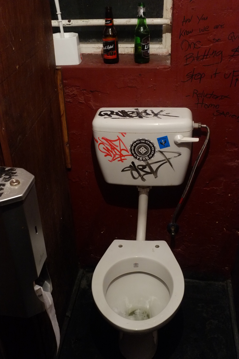 What are you loo(king) for?