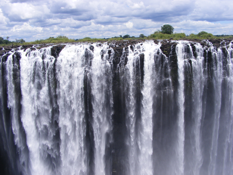TravellingMan | Zimbabwe: Victoria Falls