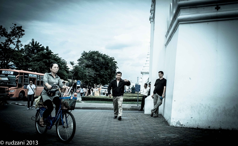 Shooting from the hip