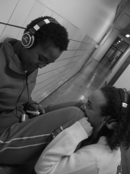 Apple iPod versus Sony PSP