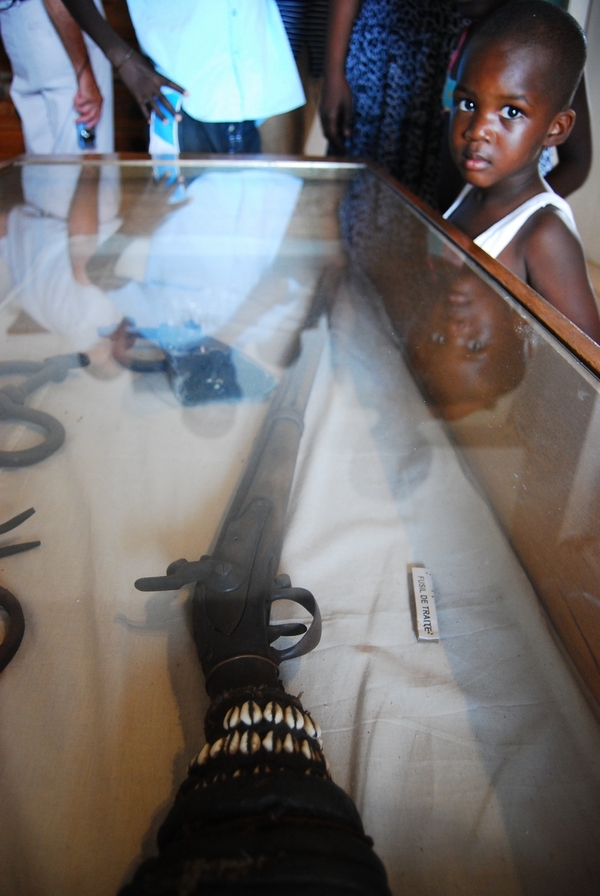 the gun of a slave (goree island, senegal)