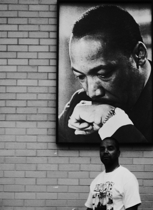 asimbonanga(Dr. Martin Luther King Jr.)*