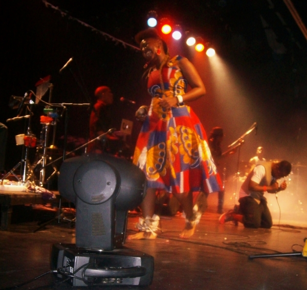 Mahlalela wena hao bereke...