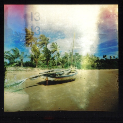 Stranded Dow - Mozambique 2008